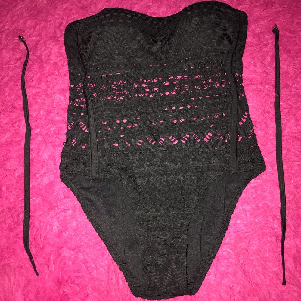 One piece swimsuit